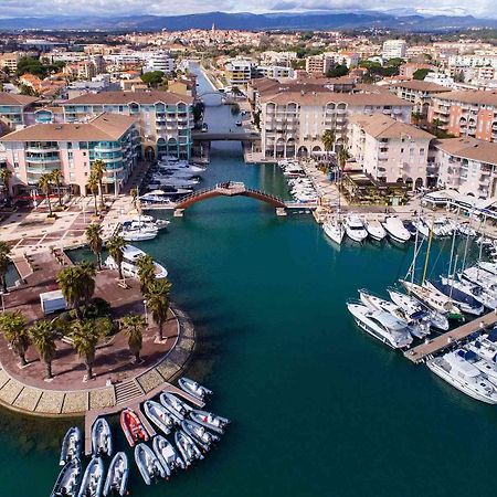 Hotel Sable Et Soleil - Port, Plage Et Jacuzzi Prive Fréjus Eksteriør billede