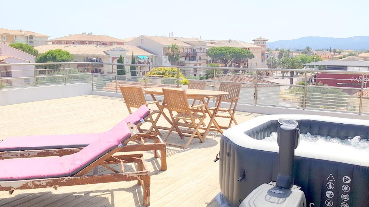 Hotel Sable Et Soleil - Port, Plage Et Jacuzzi Prive Fréjus Eksteriør billede